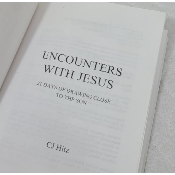 Three Book Bundle By Shelly Hitz / Devotional Prayer Encountering - Picture 13 of 15